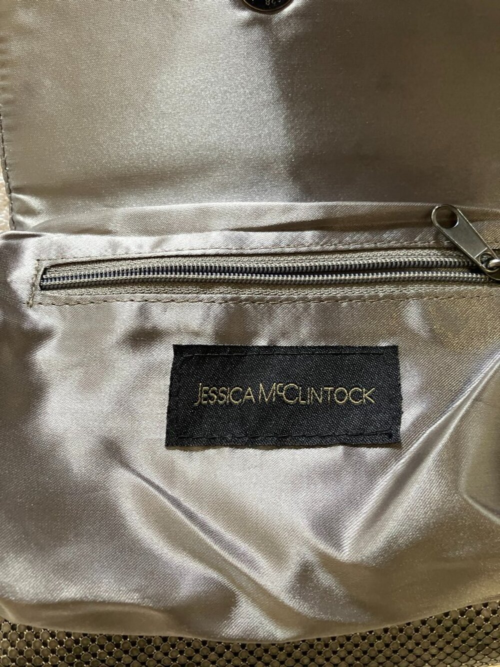 Jessica McClintock Silver Metal Mesh Chain Crossbody Clutch Bag | Bow Detail - Picture 9 of 12